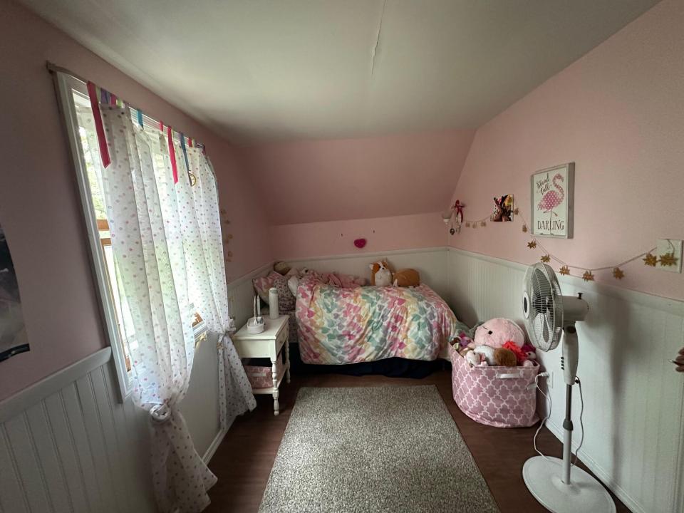 159 Rand hill Rd bed 3