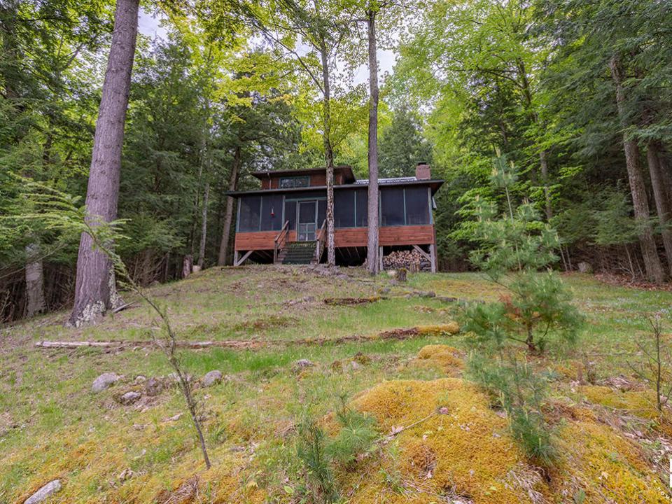 KeeneValleyCampOnLeviLamb_Sun_Exterior_F