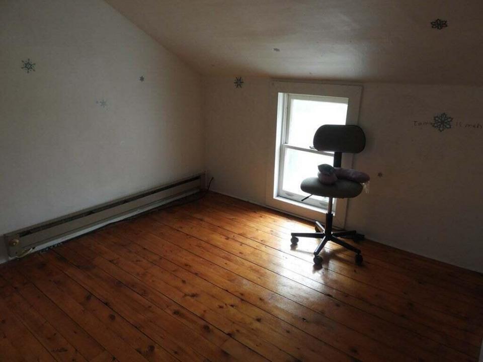 9712