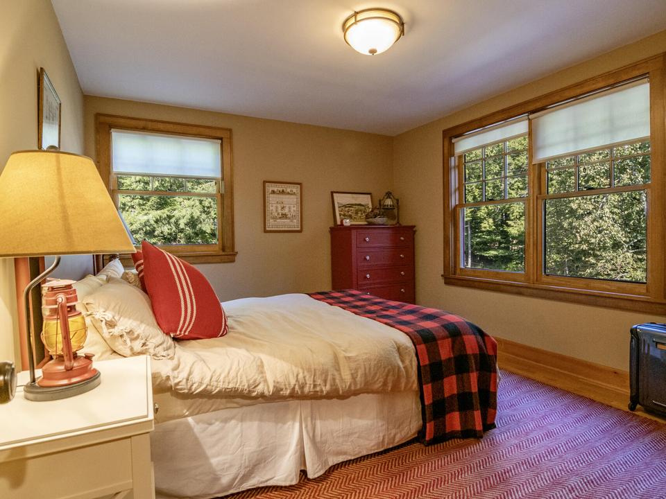 Bedroom_Red