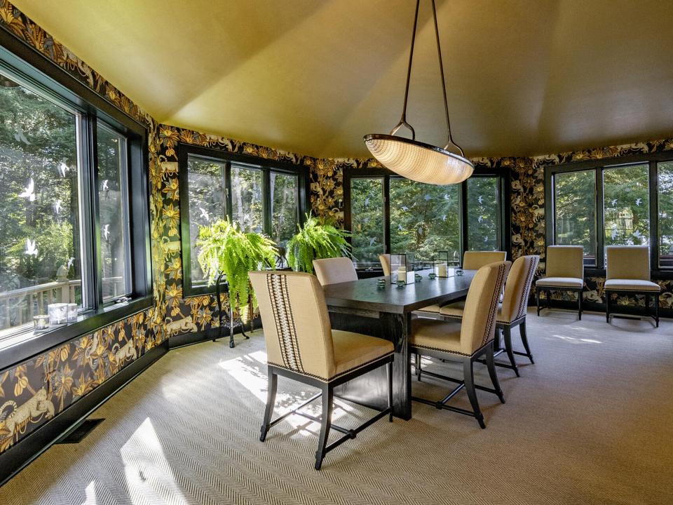 DiningRoom_L