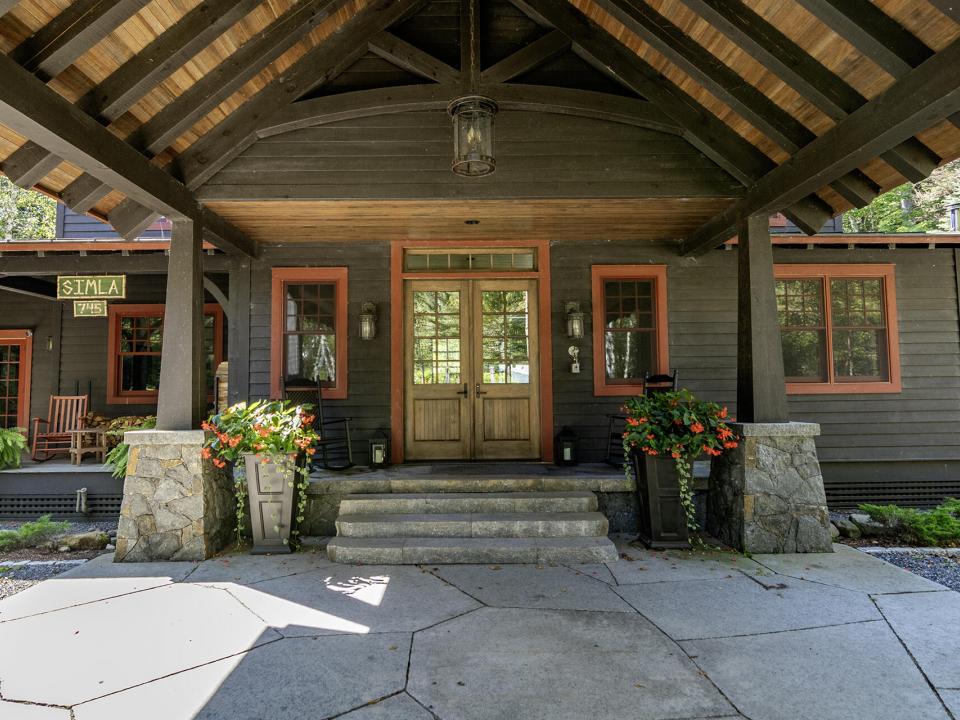 Front_Entry_Exterior