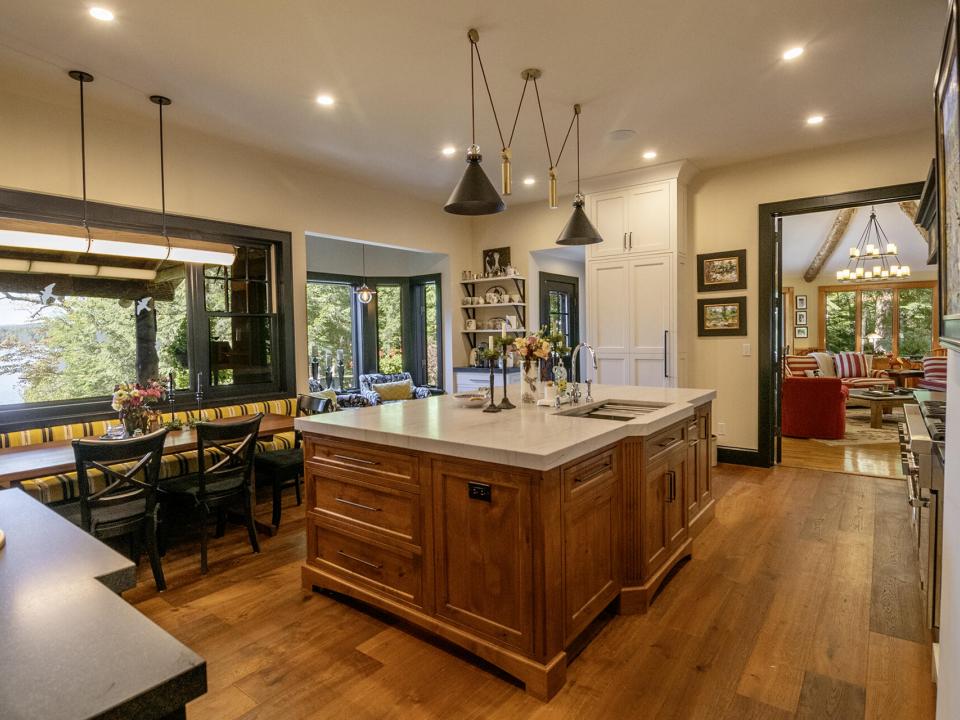 Kitchen_Island_Bench