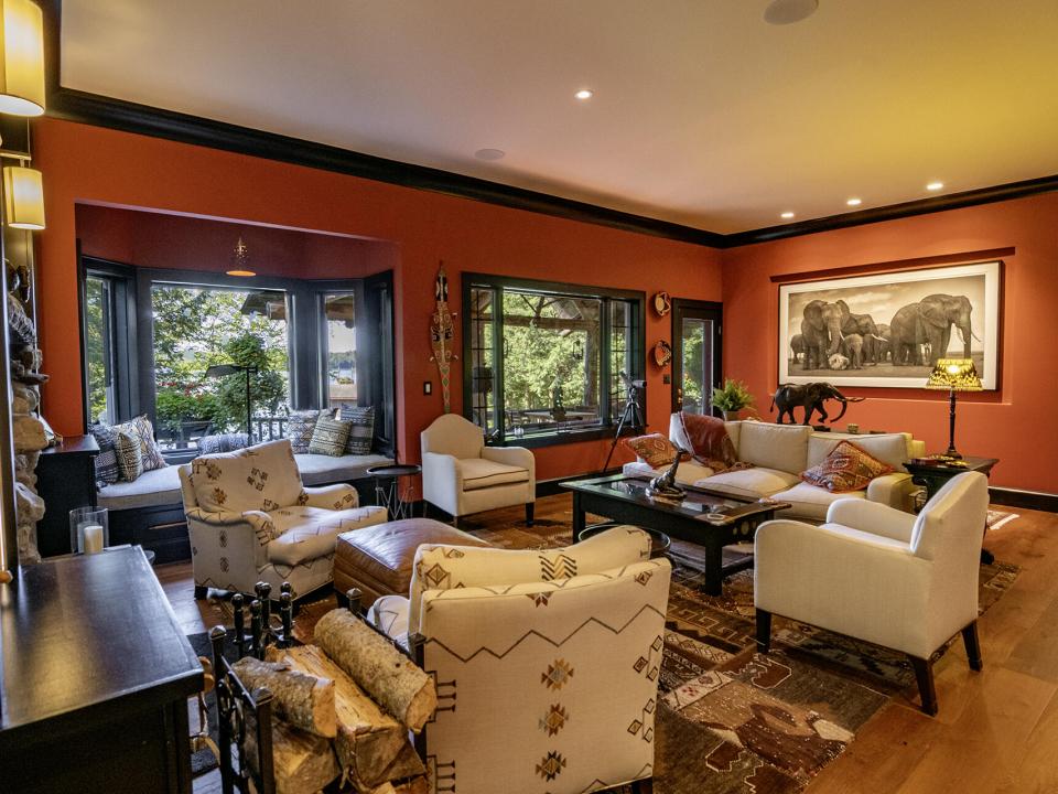 LivingRoom_L