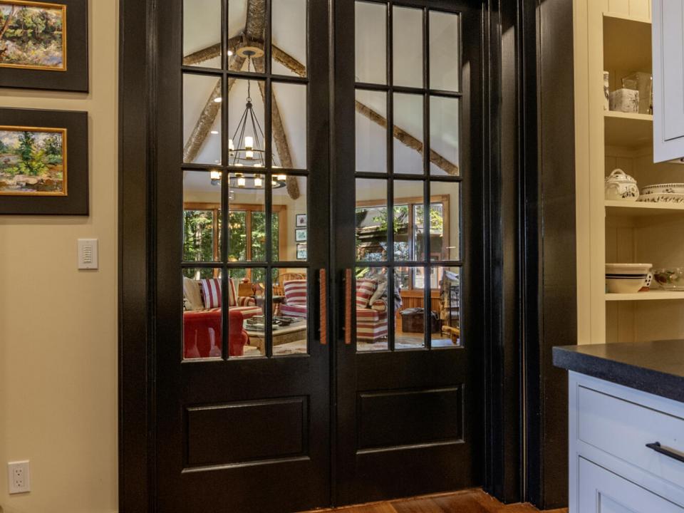 Sunroom_Doorway_V