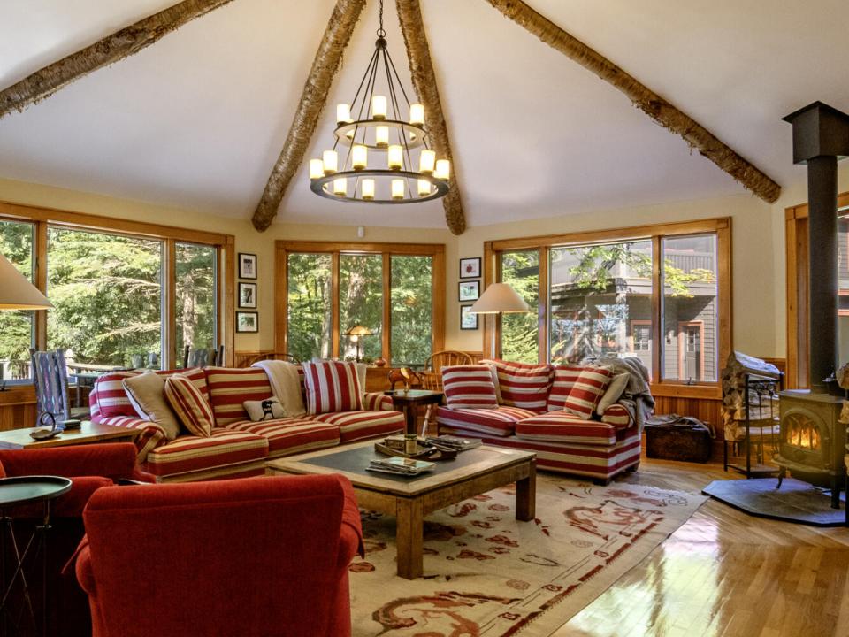 Sunroom_V_F