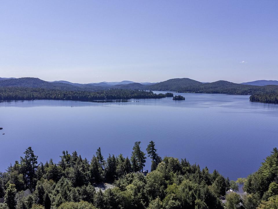 A_Lake_LM