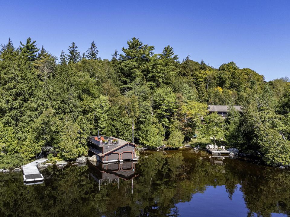 A_Property_From_Lake