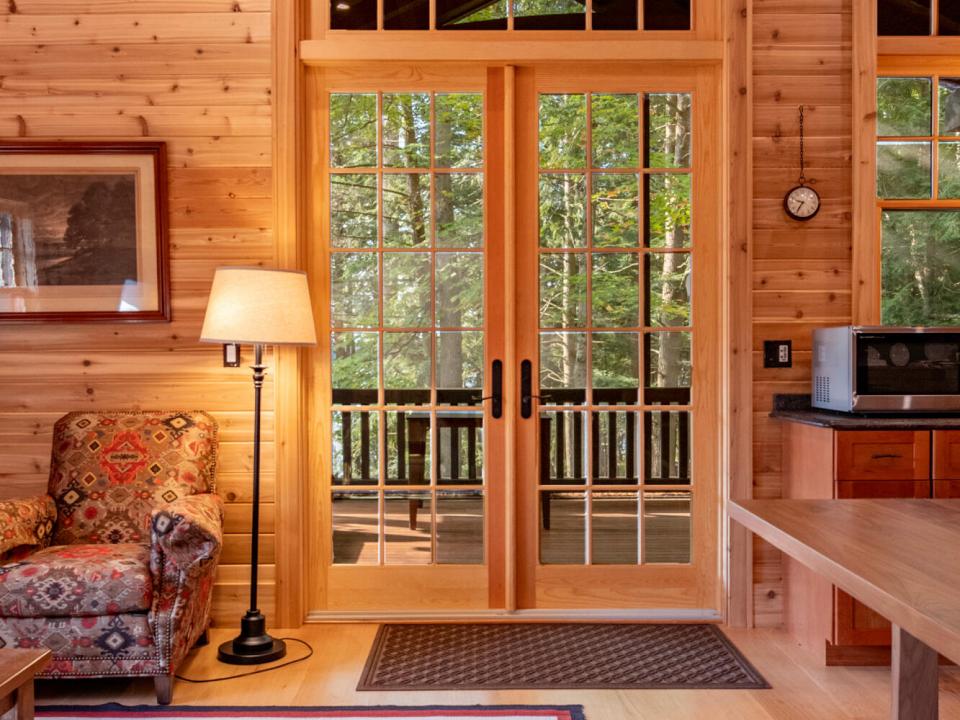 Doorway_To_ScreenedPorch