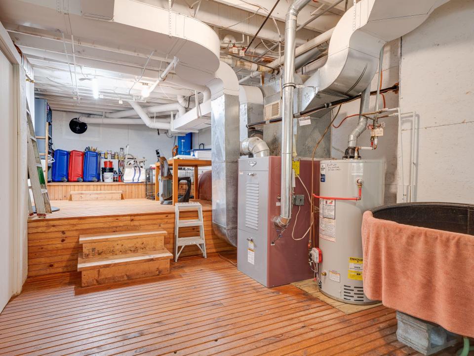 basement