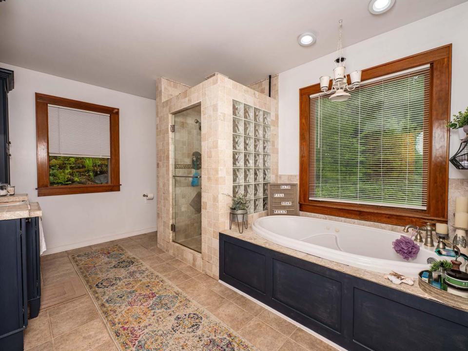 2025 Marshall Realty Owls Rest Dr-0064-H