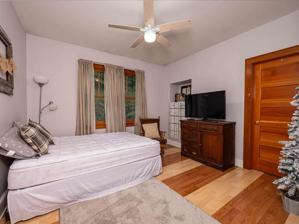 2025 Marshall Realty Owls Rest Dr-9976-H