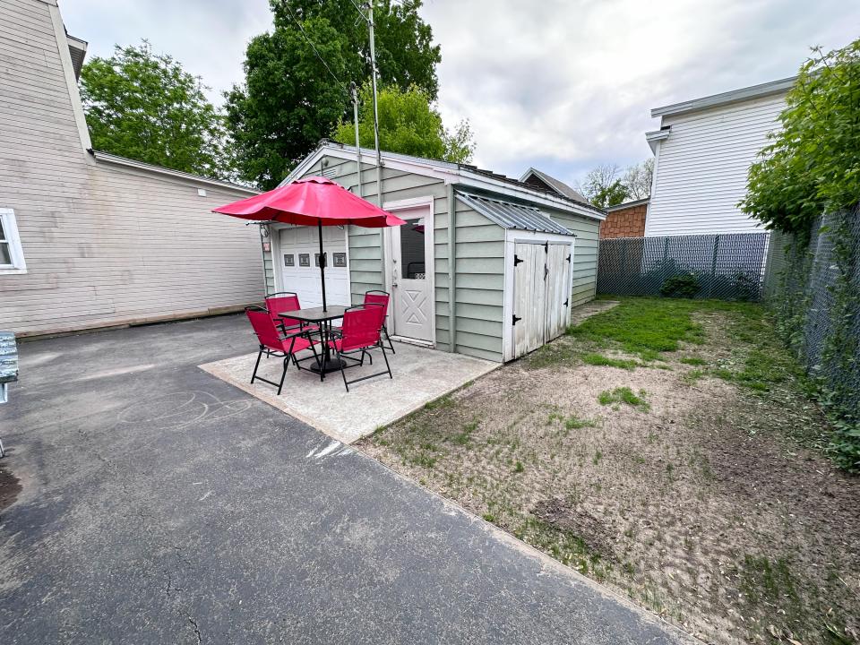 Garage
