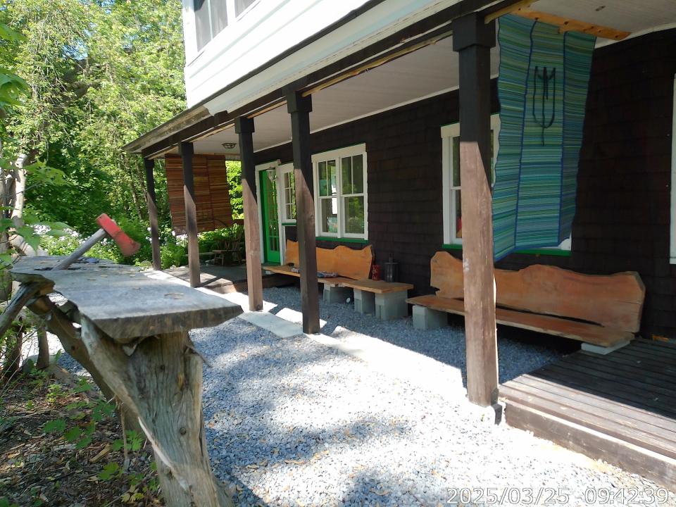 3 Outside Porch