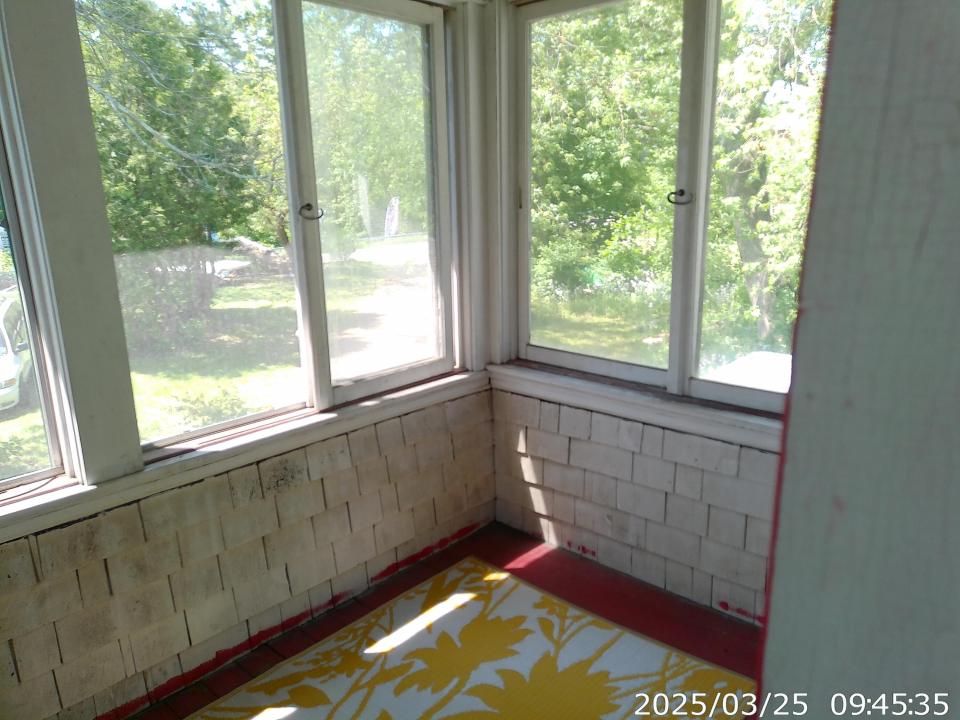 Upstairs BR1 Porch