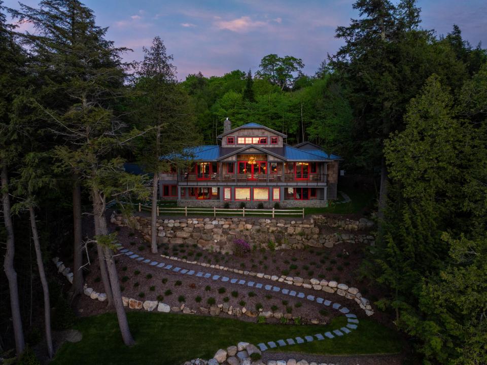 596 Whitney Rd on Lake Placid May 2025-2