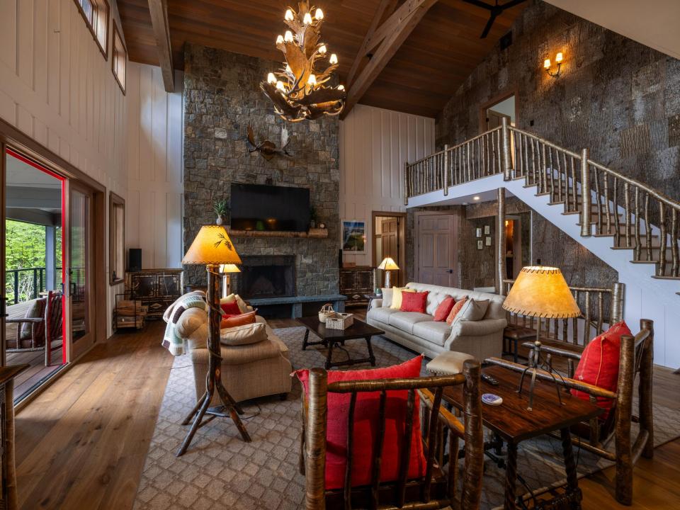 596 Whitney Rd on Lake Placid May 2025-5