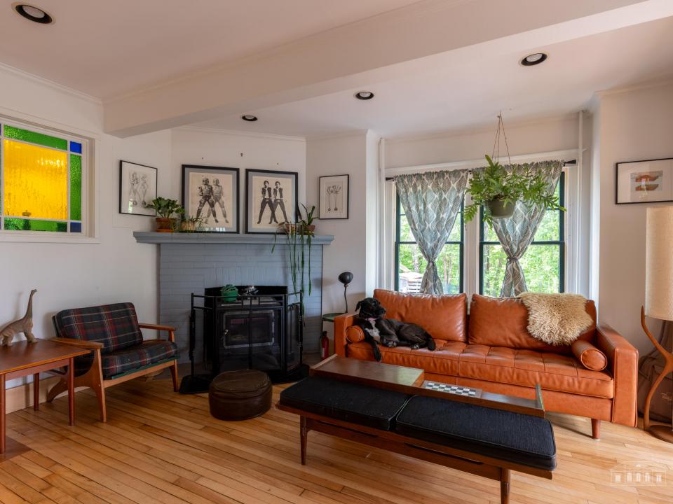 83 Shepard Ave SL-28