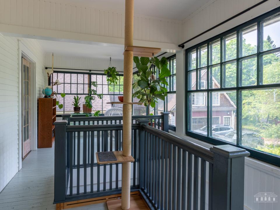 83 Shepard Ave SL-42