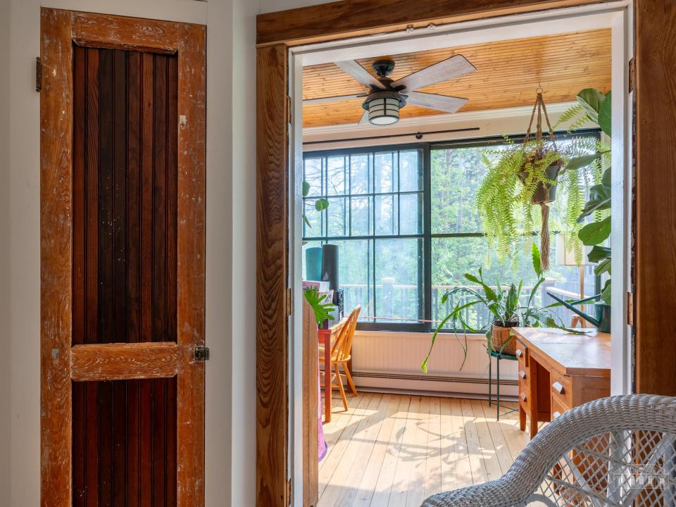 83 Shepard Ave SL-39