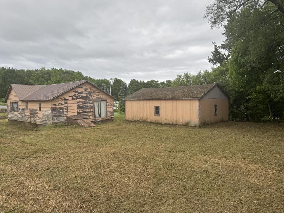 Back/garage