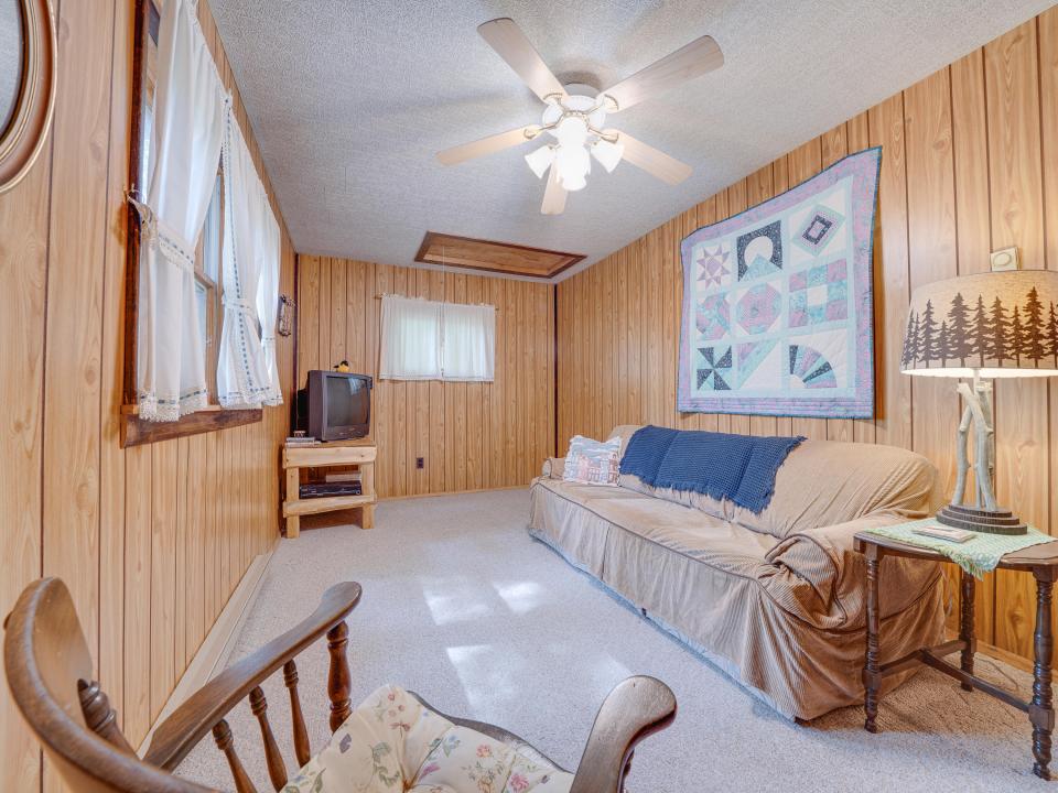145 Washington St-42