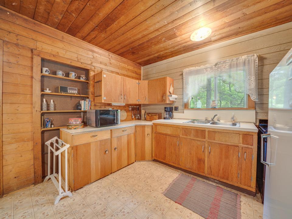 145 Washington St-56