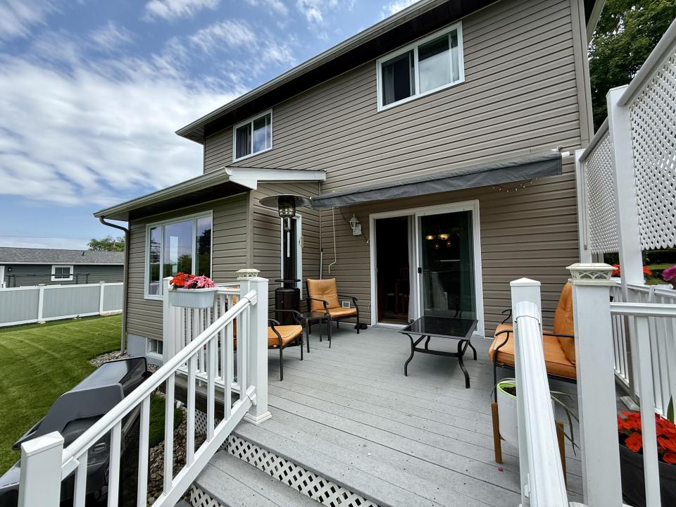 Deck