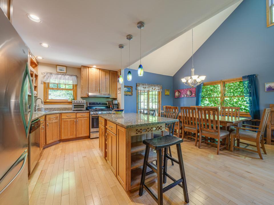 66 Dewey Mt-64 66 Dewey Mt-64