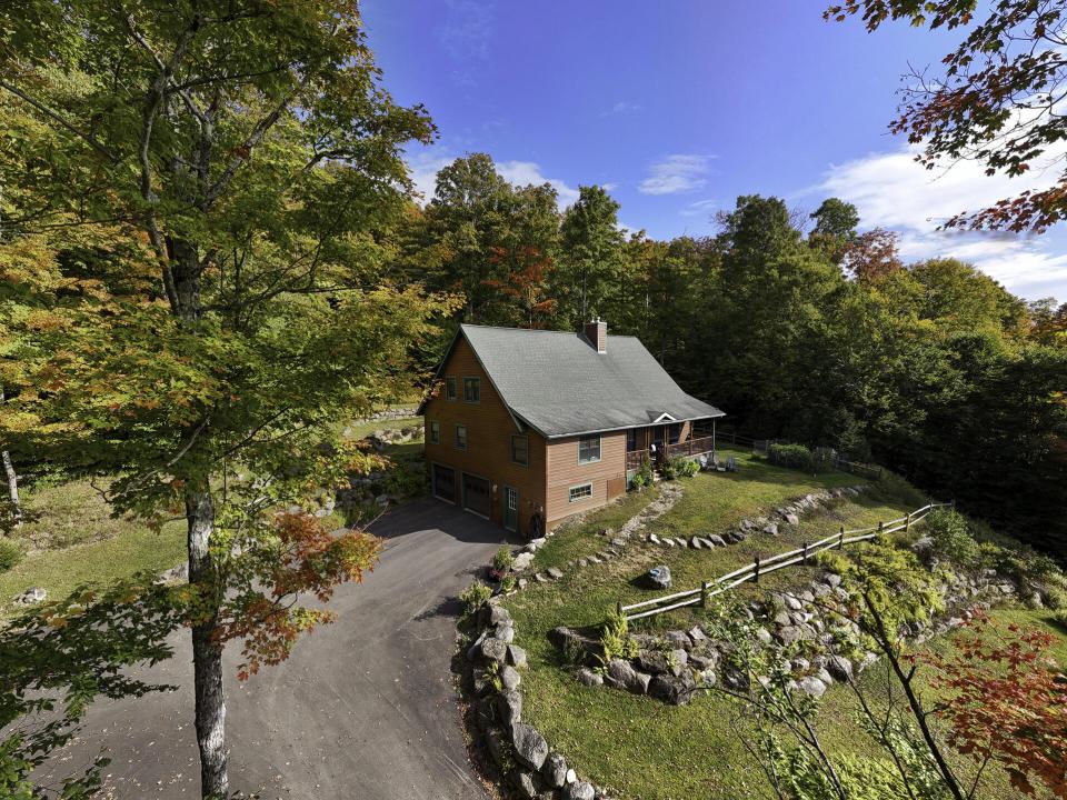 DJI_20250922100850_0185_D DJI_20250922100850_0185_D