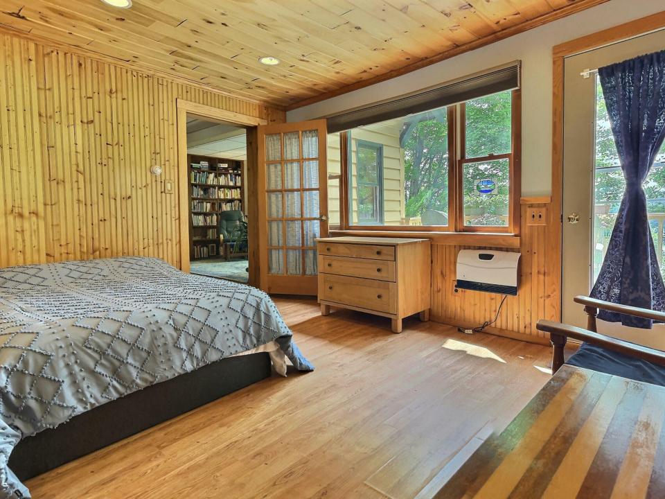 First floor bedroom with balcony