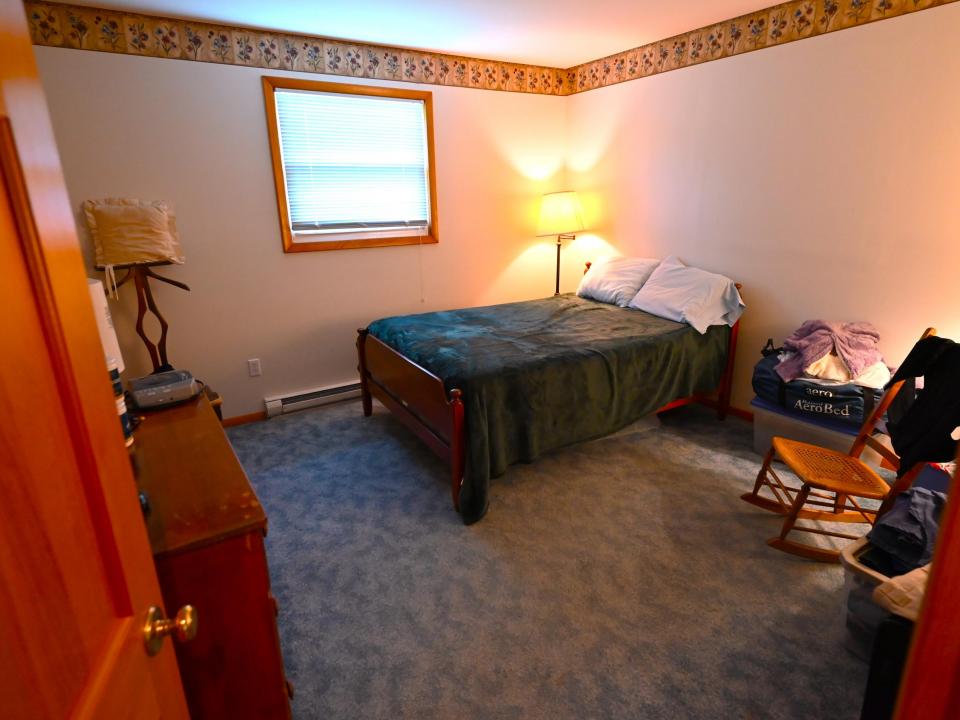 Bedroom2
