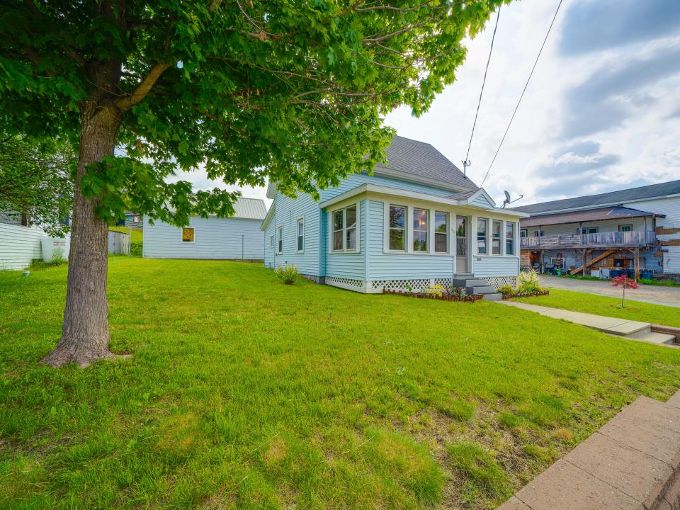 63 Wawbeek Ave. (2025)-20