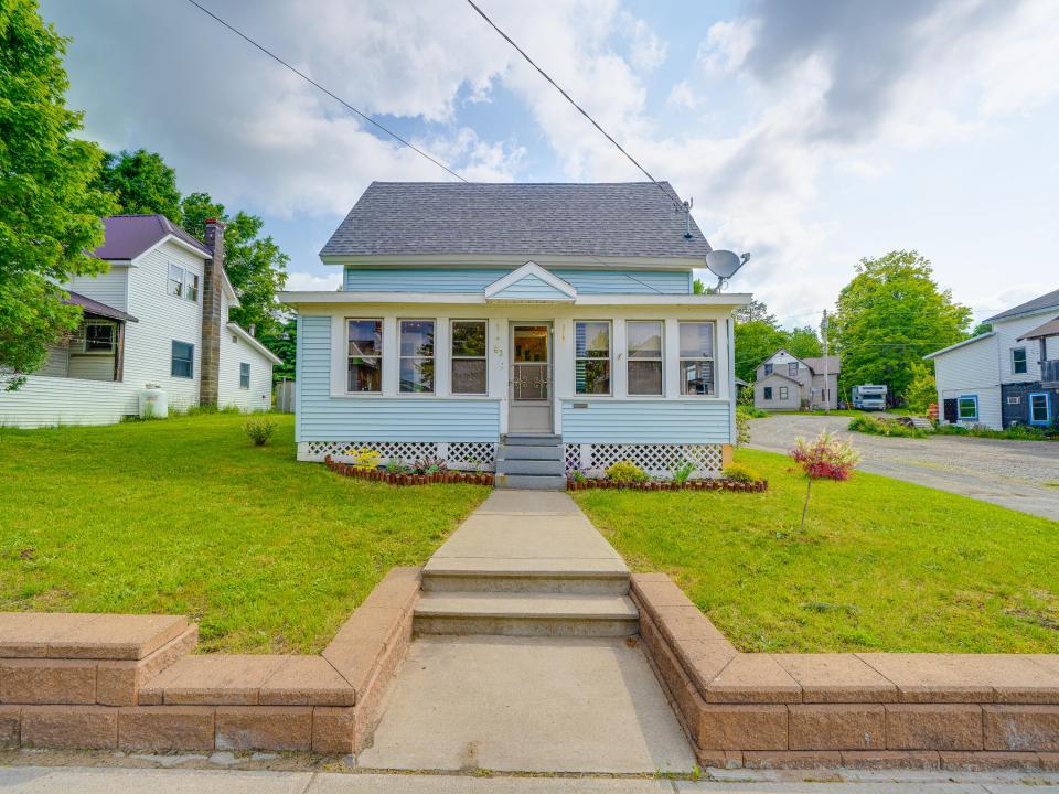 63 Wawbeek Ave. (2025)-21