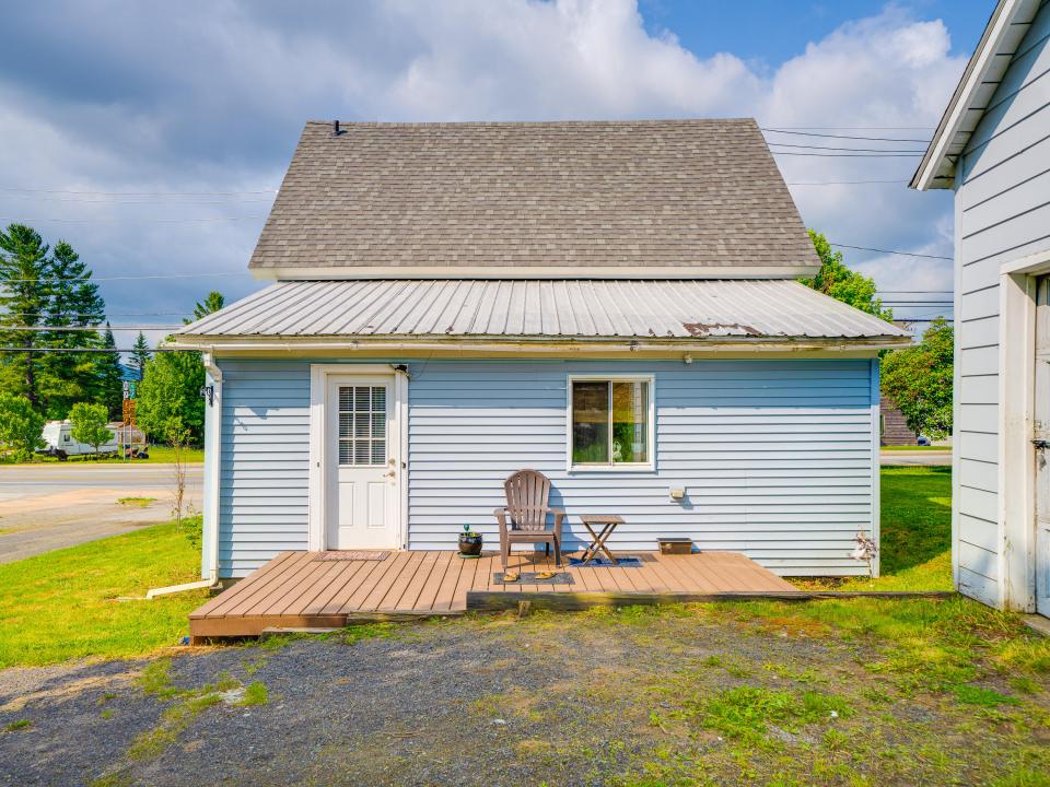63 Wawbeek Ave. (2025)-29