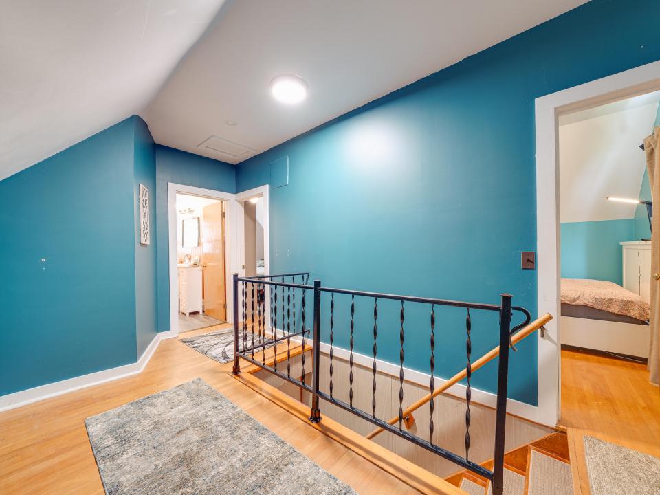 63 Wawbeek Ave. (2025)-60