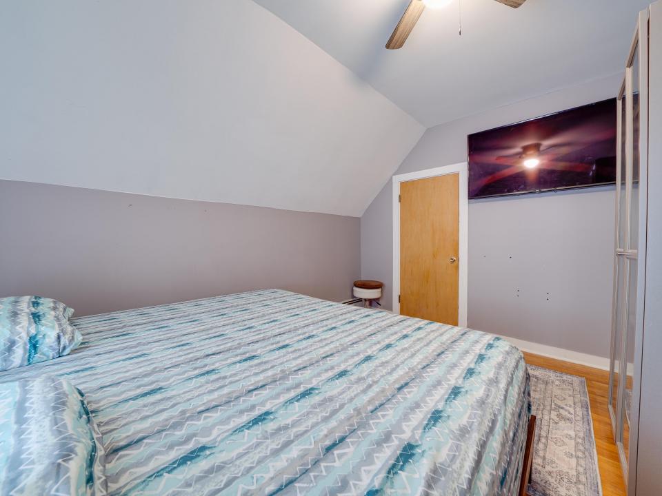 63 Wawbeek Ave. (2025)-70