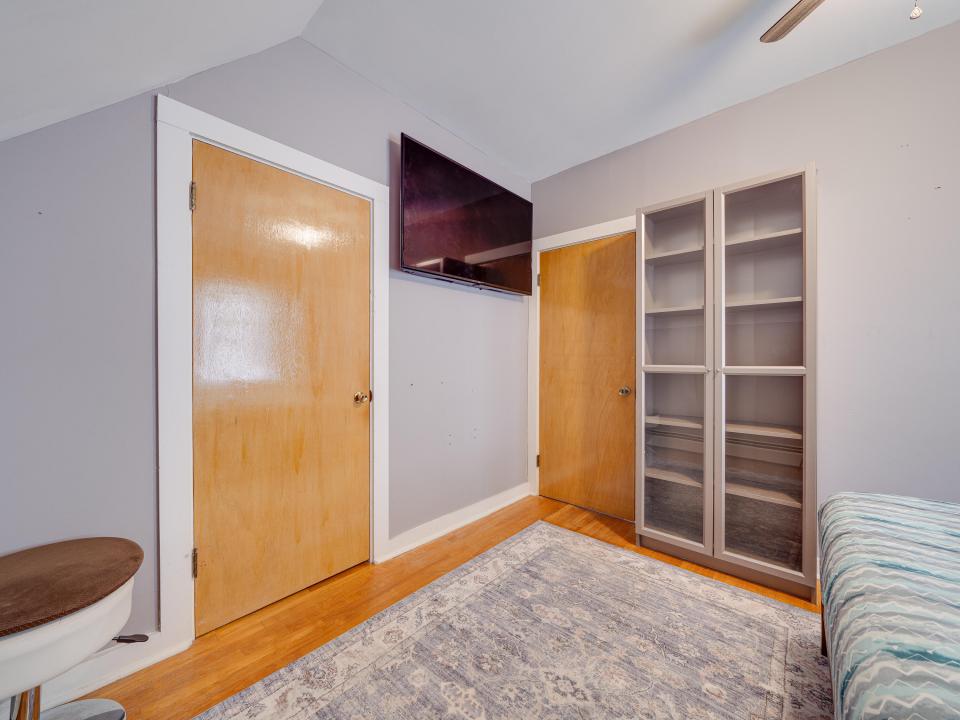 63 Wawbeek Ave. (2025)-71