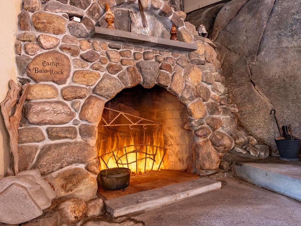 CampBassRockOnTupperLake_MH_Fireplace_V