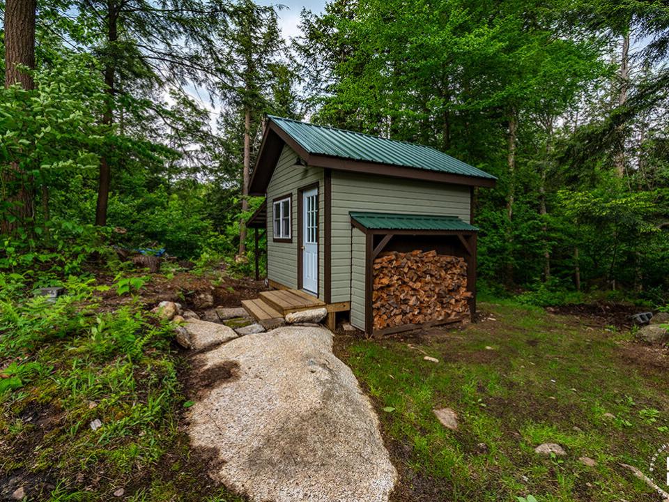 CampBassRockOnTupperLake_Shed
