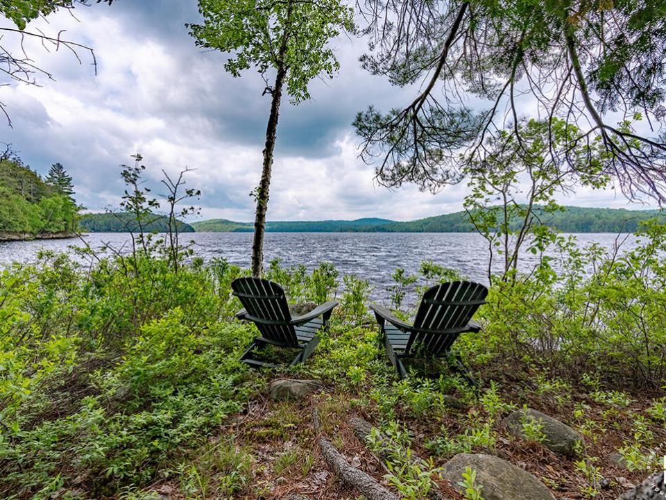CampBassRockOnTupperLake_SunsetChairs