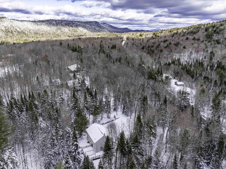 DJI_20251118140044_0096_D-HDR