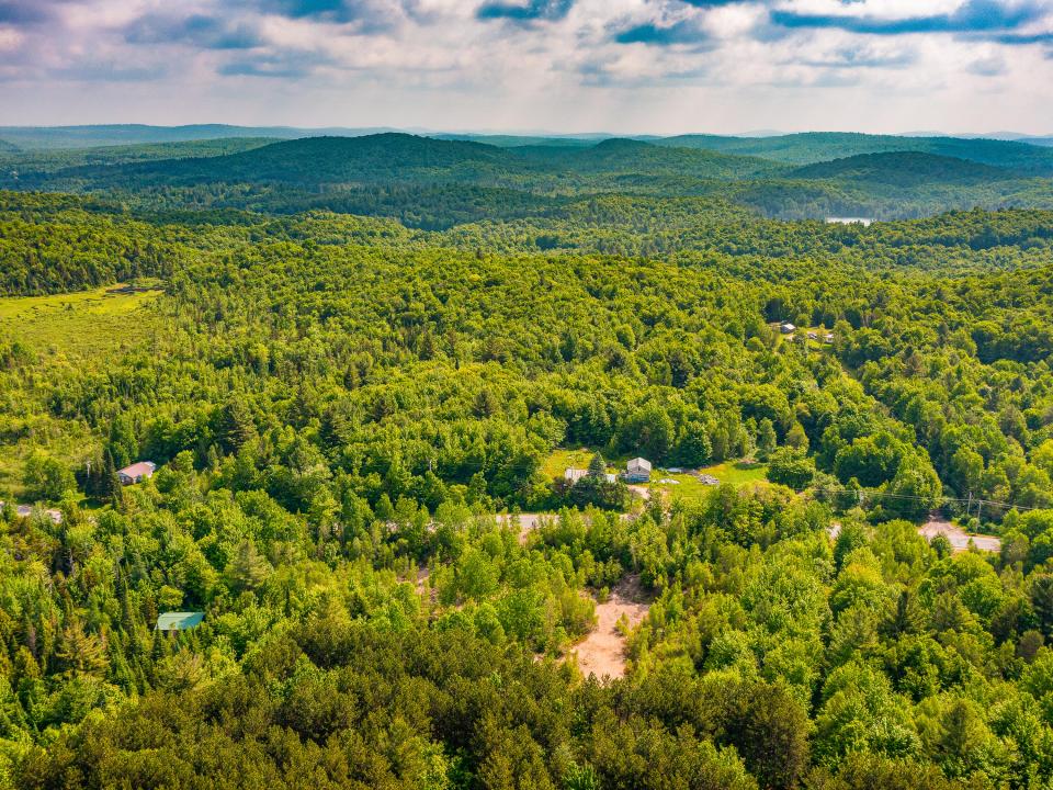 933 935 Oswegatchie Trail Rd-2