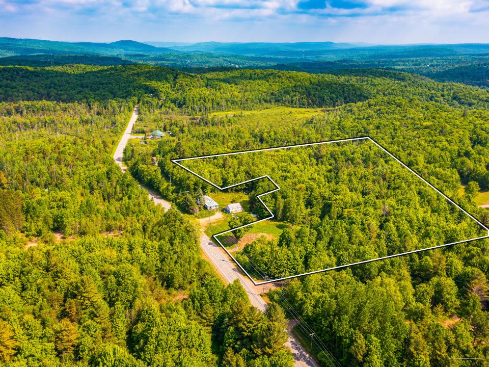 933 935 Oswegatchie Trail Rd-13