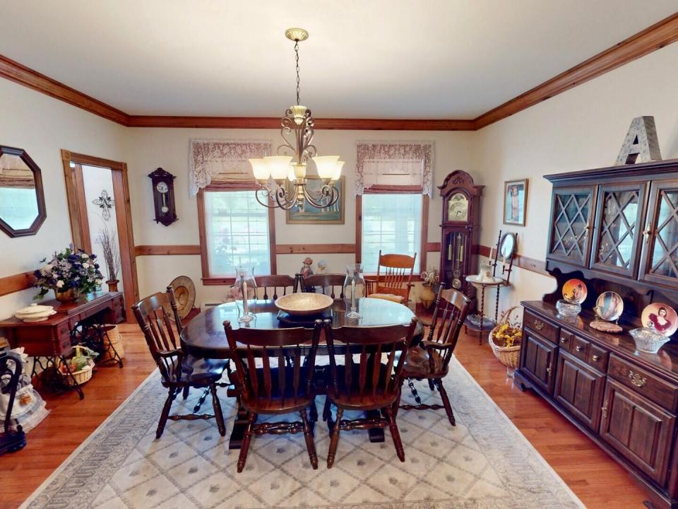 Formal Dining room