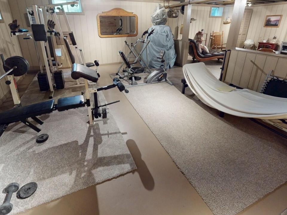 workout area in finished basement