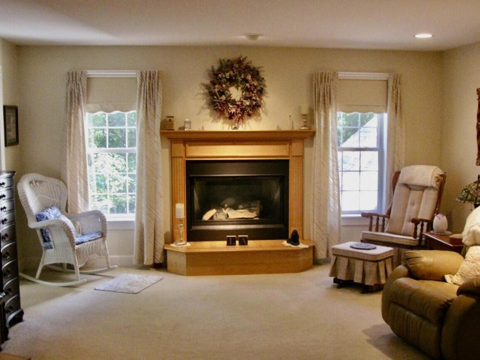 Primary BR sitting area