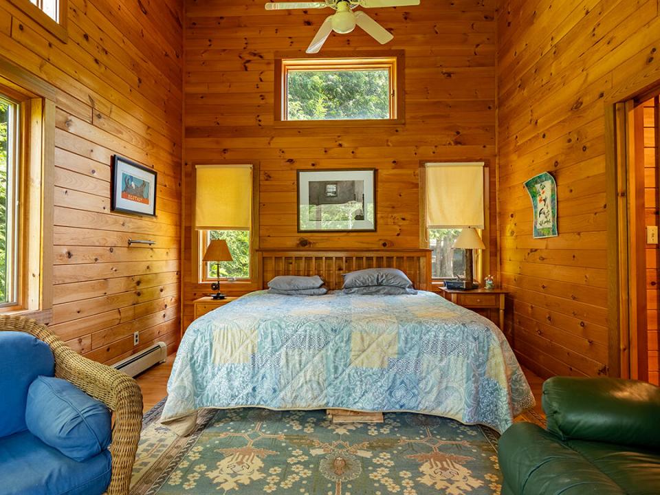 HomeOnJacksonRoadInKeene_Bedroom1_V