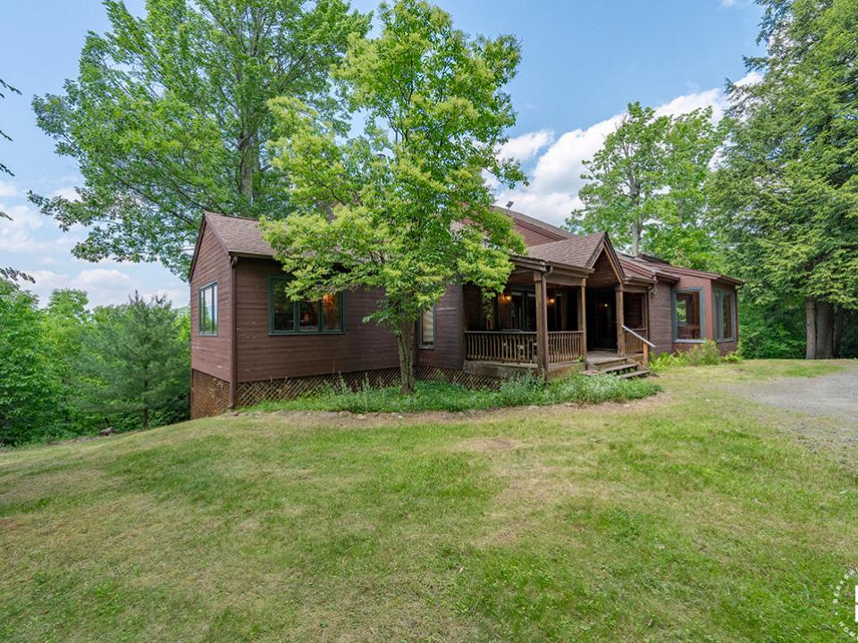 HomeOnJacksonRoadInKeene_Exterior HomeOnJacksonRoadInKeene_Exterior