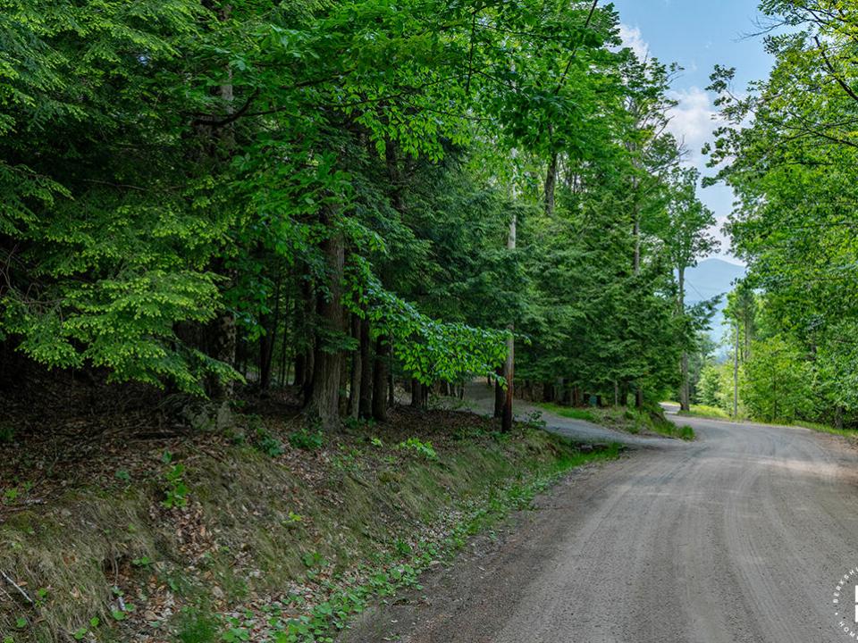 LandOnJacksonInKeene_Land_MTN_Road